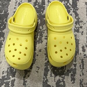 CROCS Women’s Bright Yellow Clogs